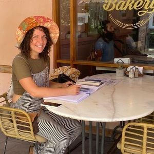 Meet your Posher, Jennifer